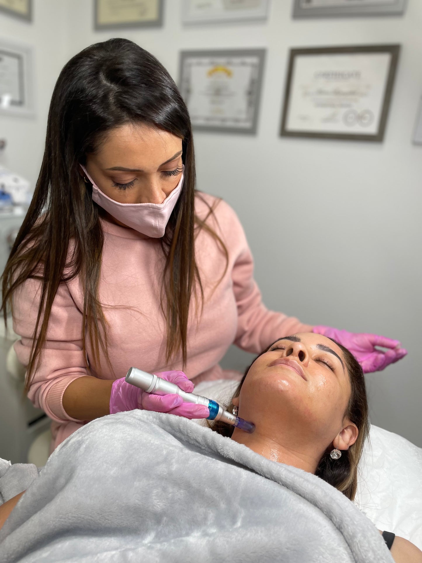 Capacitación Online Microneedling o Microagujas
